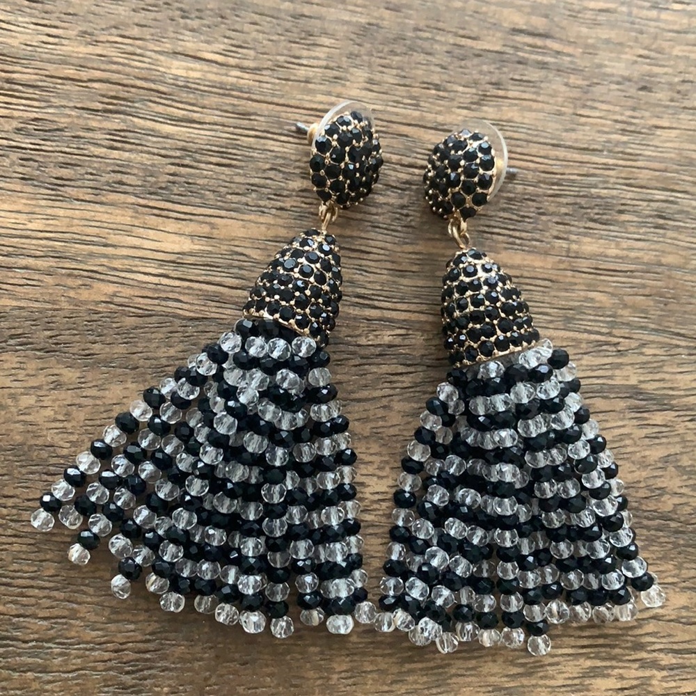 Dangling Black & White Earrings